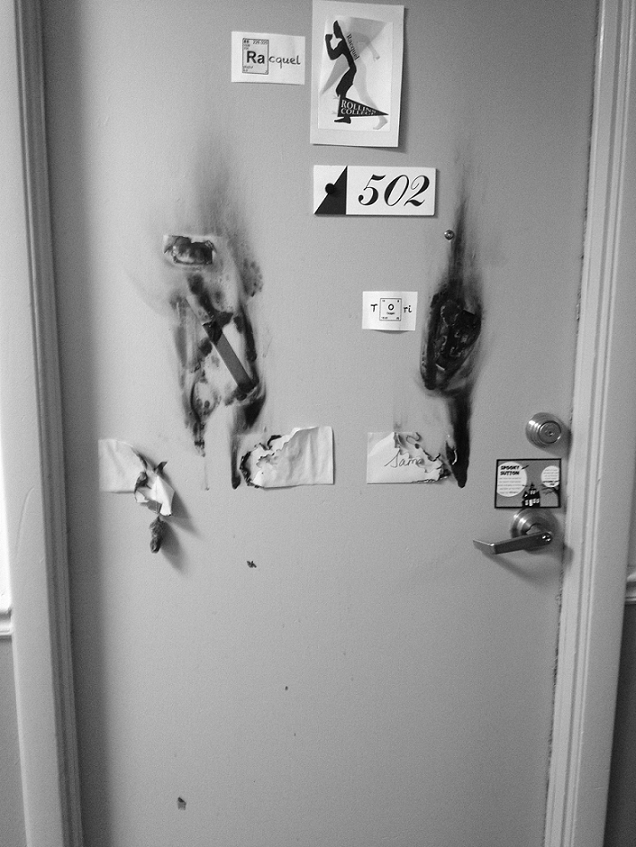 THE AFTERMATH Residents of Sutton room 502 awoke to their door engulfed in flames. Samar Shaukat ‘14 extinguished the fire with her cup of tea. 